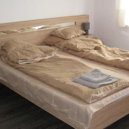 Ferienwohnung Hz Apartman Miskolc Exterior foto